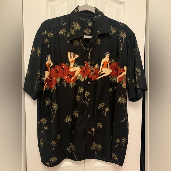 Men’s Hawaiian Summer Shirt with Pin-up Girls - Picture 1 of 4